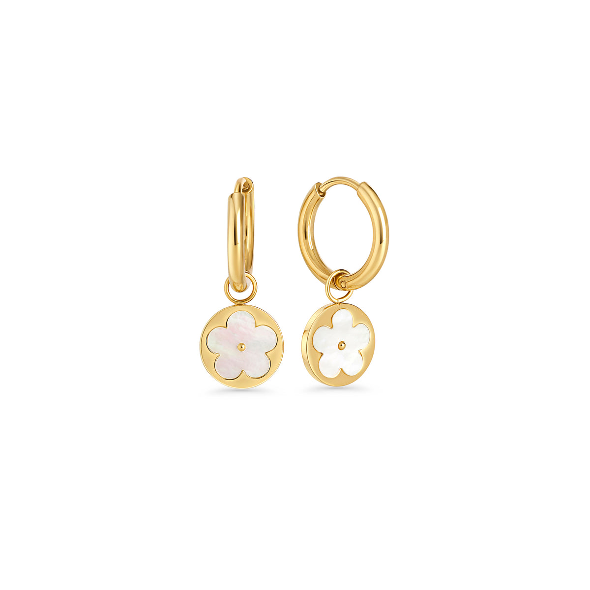 Gold hoop earrings with a round pendant featuring a mother-of-pearl flower on a white background. Nickel-free, waterproof & tarnish-resistant stainless steel earrings for sensitive skin, minimalist luxury jewelry by Mia Bijoux Canada.
Boucles d'oreilles anneaux dorées avec pendentif rond orné d'une fleur en nacre sur fond blanc. Boucles d'oreilles en acier inoxydable sans nickel, résistantes à l'eau et anti-ternissement pour peaux sensibles, bijouterie de luxe minimaliste par Mia Bijoux Canada.
