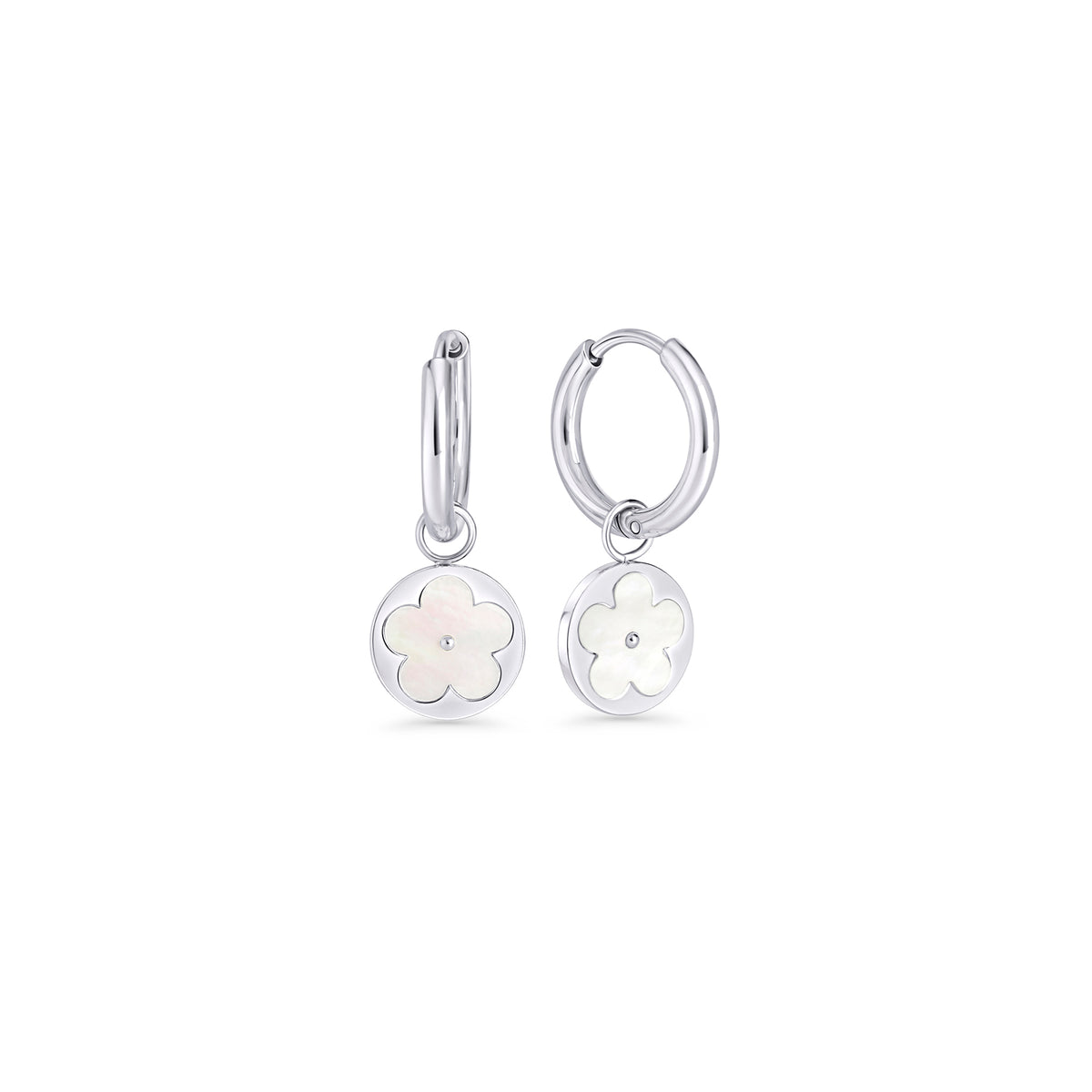 Silver hoop earrings with a round pendant featuring a mother-of-pearl flower on a white background. Nickel-free, waterproof & tarnish-resistant stainless steel earrings for sensitive skin, minimalist luxury jewelry by Mia Bijoux Canada.

Boucles d'oreilles anneaux argentées avec pendentif rond orné d'une fleur en nacre sur fond blanc. Boucles d'oreilles en acier inoxydable sans nickel, résistantes à l'eau et anti-ternissement pour peaux sensibles, bijouterie de luxe minimaliste par Mia Bijoux Canada.