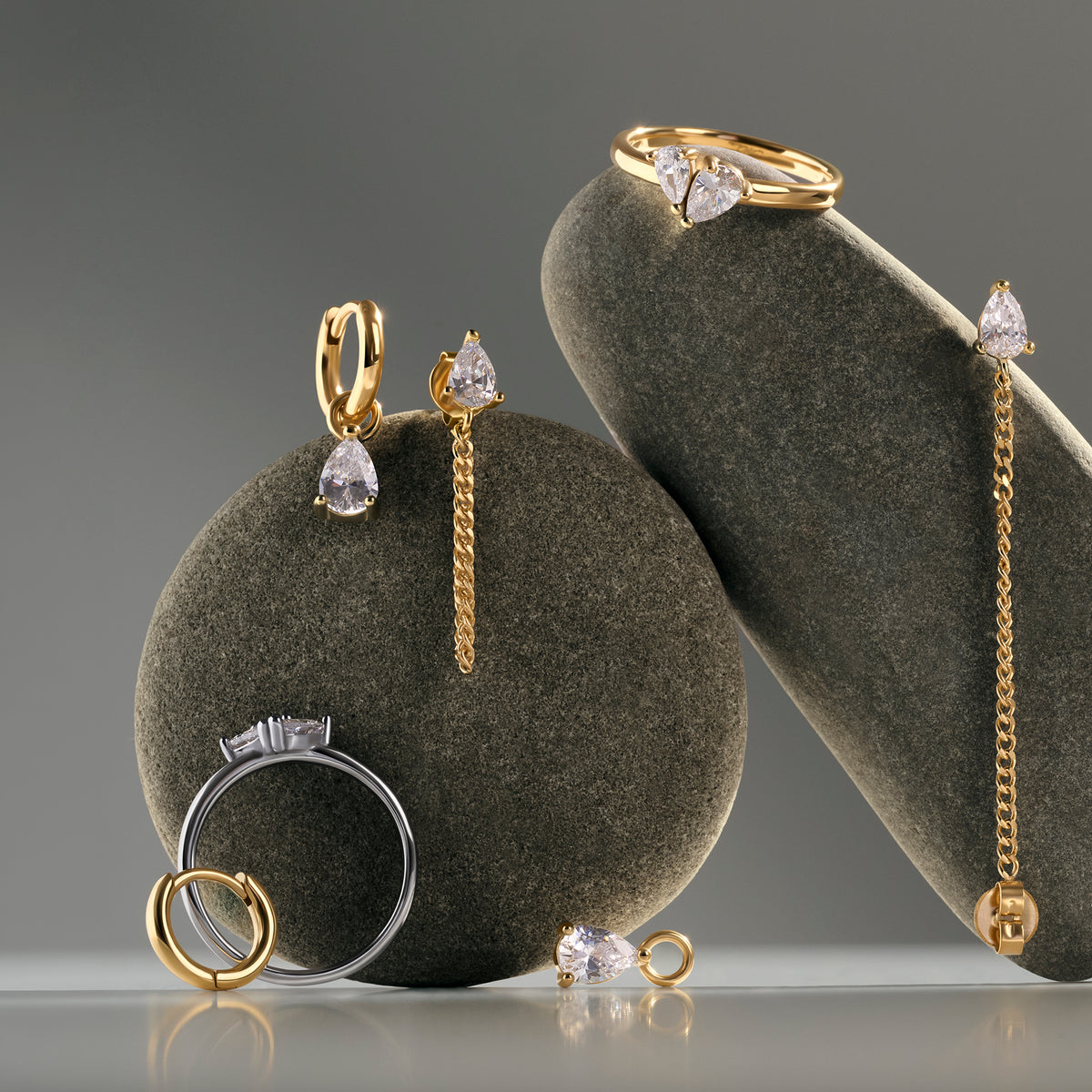 Cosette II Fixed Earrings
