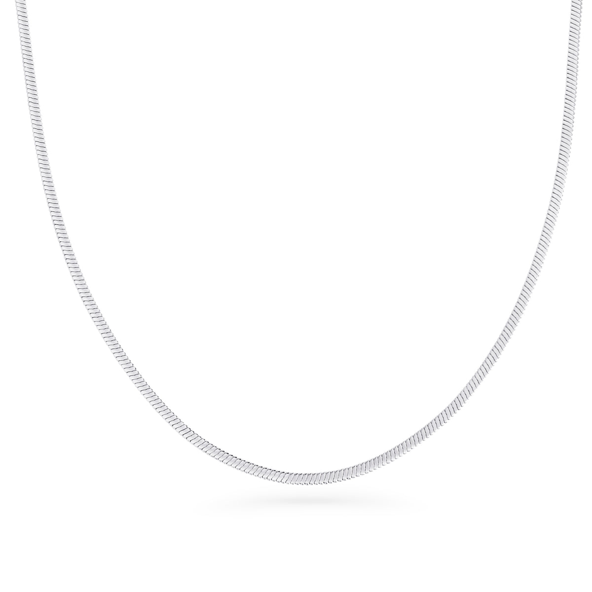 Chaîne de cou classique plate acier inoxydable sécuritaire pour les peaux sensibles Mia Bijoux
