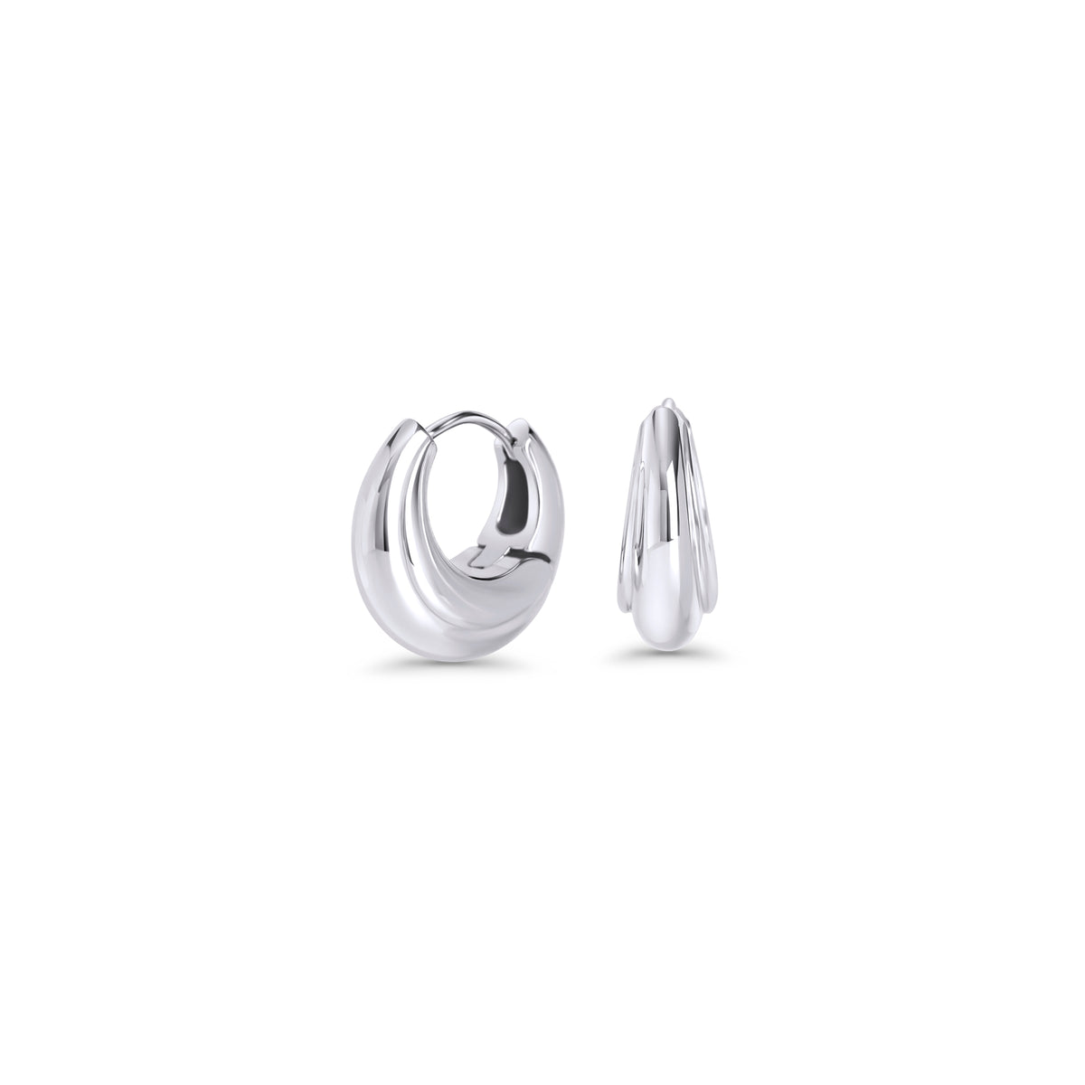 Polished silver chunky hoop earrings with a smooth domed design on a white background. Nickel-free, waterproof & tarnish-resistant stainless steel earrings for sensitive skin, minimalist luxury jewelry by Mia Bijoux Canada.

Boucles d'oreilles anneaux argentées larges au design dôme lisse sur fond blanc. Boucles d'oreilles en acier inoxydable sans nickel, résistantes à l'eau et anti-ternissement pour peaux sensibles, bijouterie de luxe minimaliste par Mia Bijoux Canada.